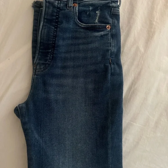 High waist, Xpress distressed denim - Picture 3 of 4